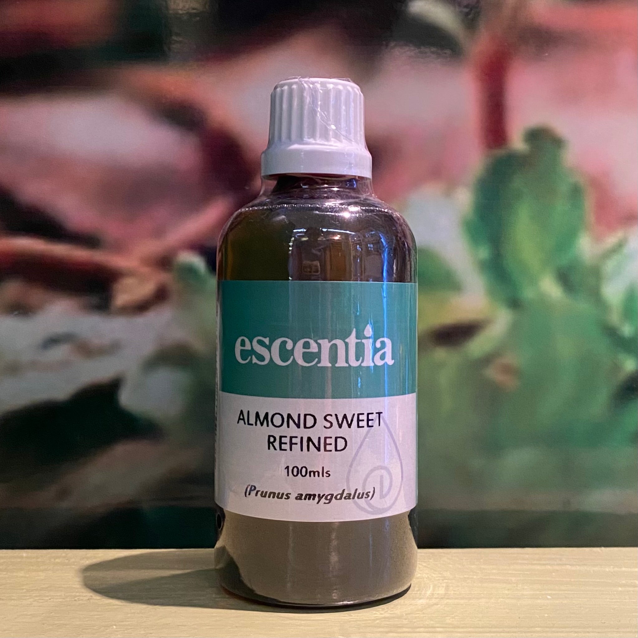 Escentia Almond  Sweet Refined 100ml