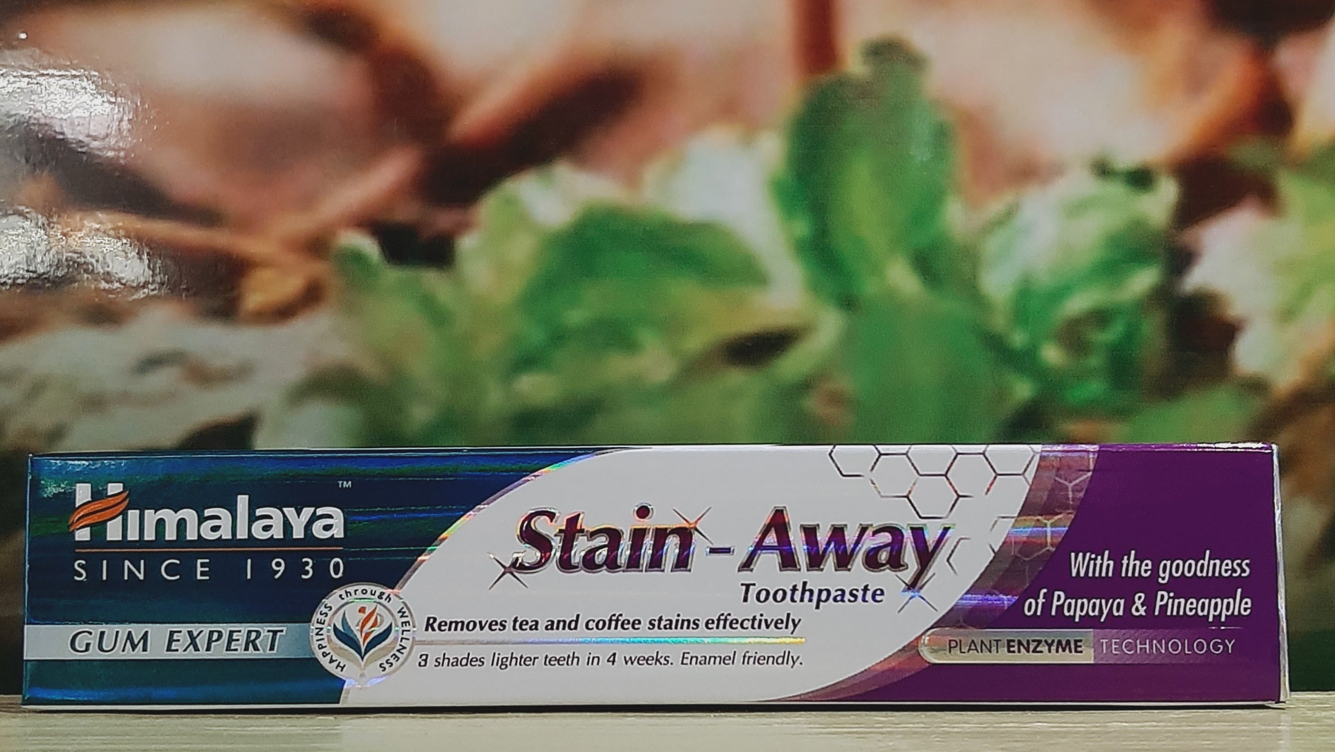 Himalaya herbals Stain-Away toothpaste